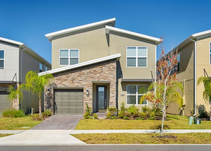 Chic 5Bed Retreat, Perfect For Family Getaway
